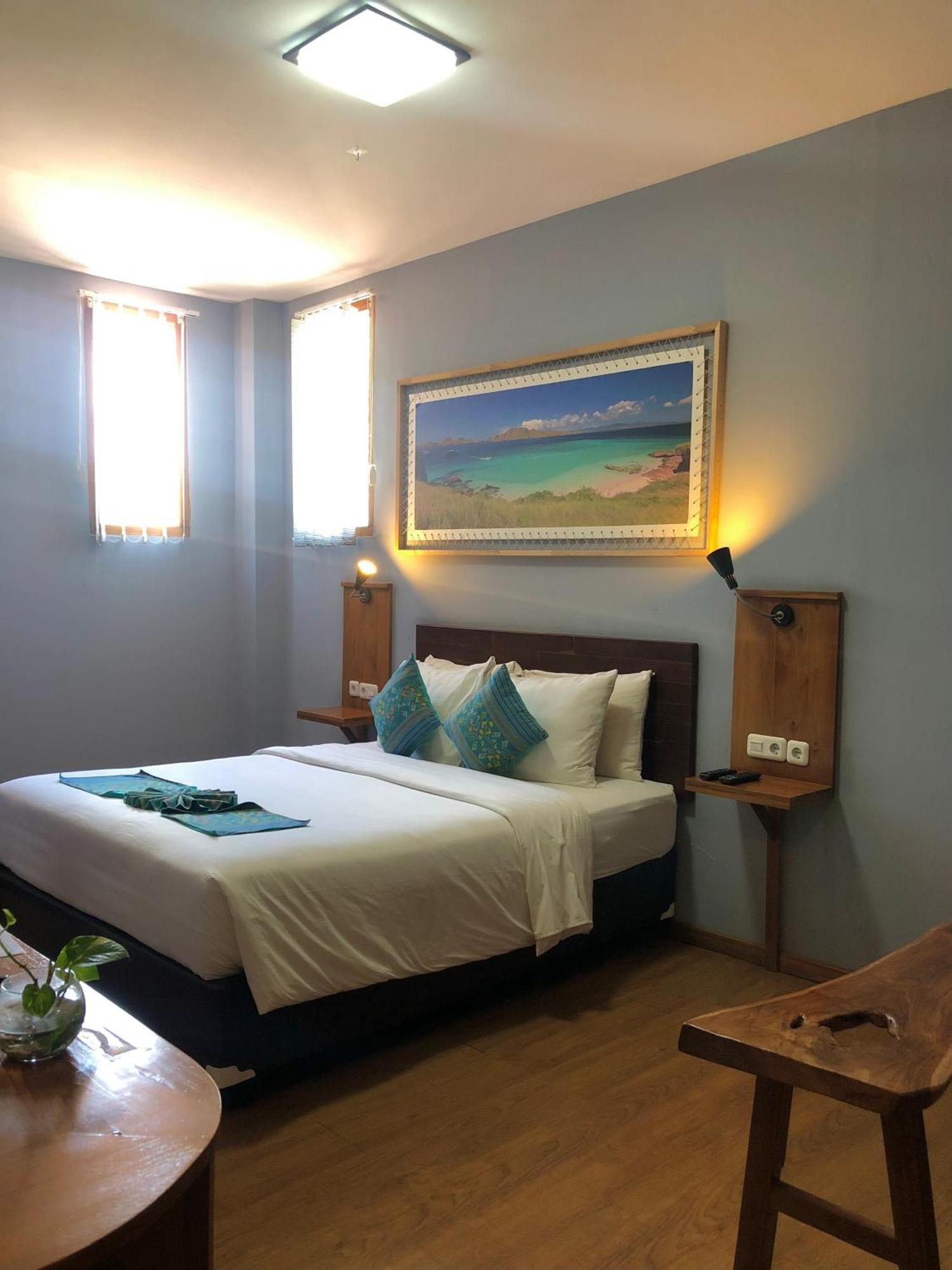 Wae Molas Hotel ลาบวนบาโจ ภายนอก รูปภาพ
