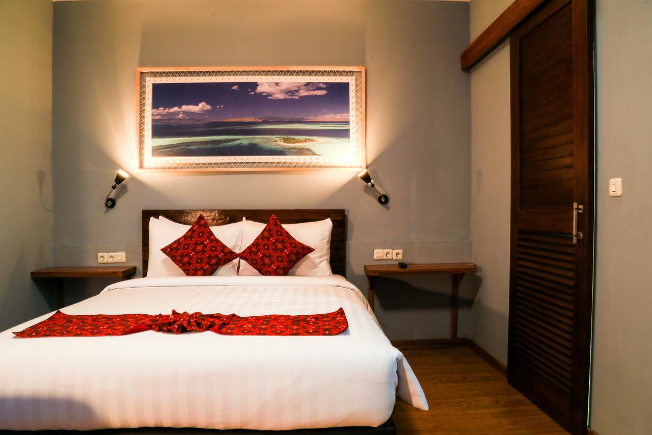 Wae Molas Hotel ลาบวนบาโจ ภายนอก รูปภาพ